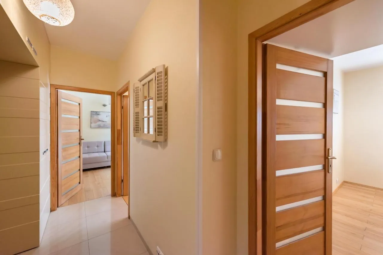 Apartament Green District 2Br Airconditioned P Warszawa Polska